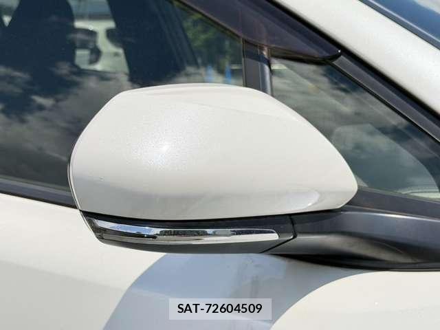 Toyota C-HR 2017-06 8685294-27