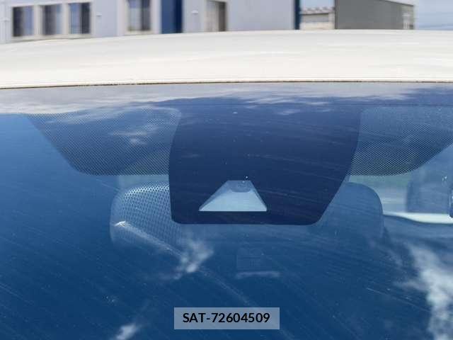Toyota C-HR 2017-06 8685294-7