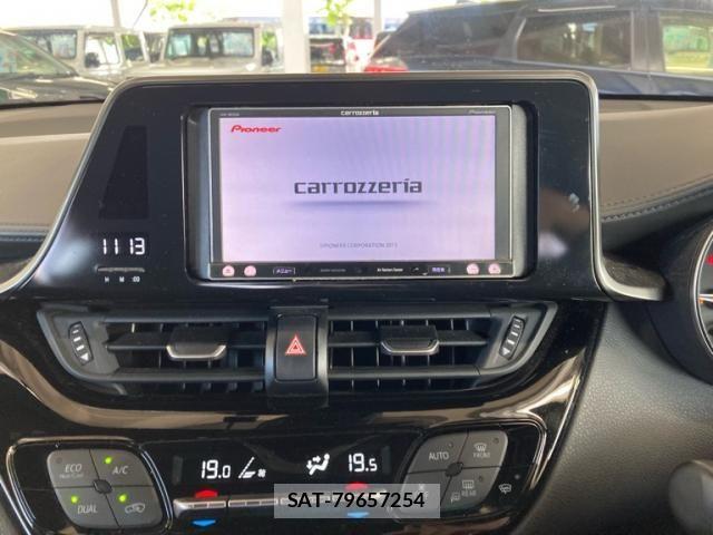 Toyota C-HR 2019-02 8779750-10