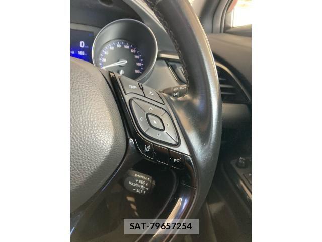 Toyota C-HR 2019-02 8779750-13