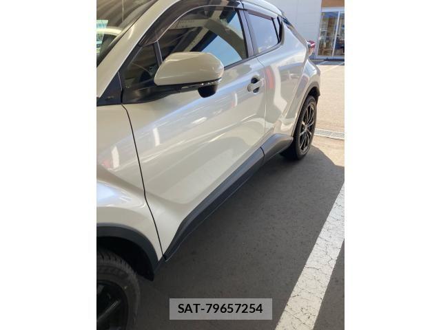 Toyota C-HR 2019-02 8779750-19