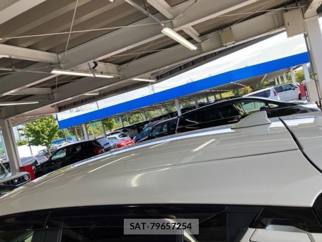 Toyota C-HR 2019-02 8779750-20