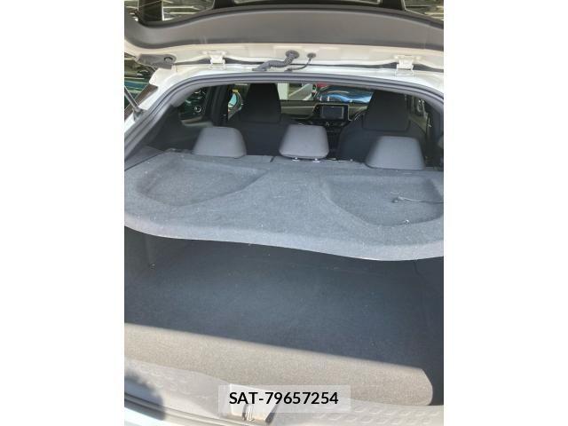 Toyota C-HR 2019-02 8779750-21