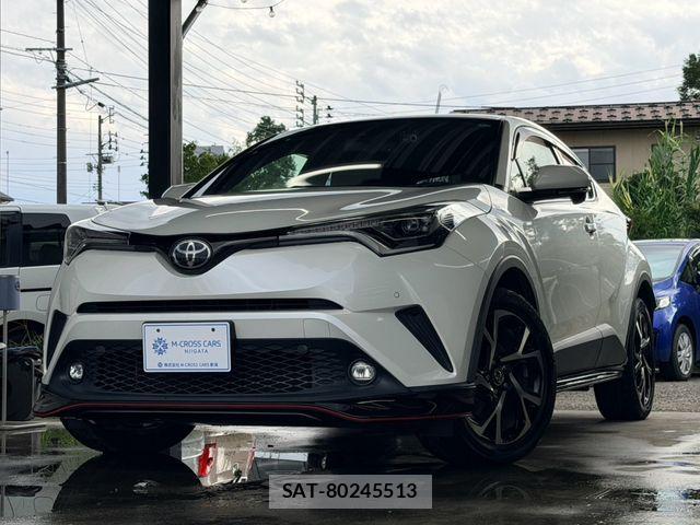 Toyota C-HR 2019-03 8828221-0