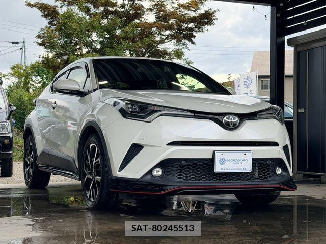 Toyota C-HR 2019-03 8828221-1