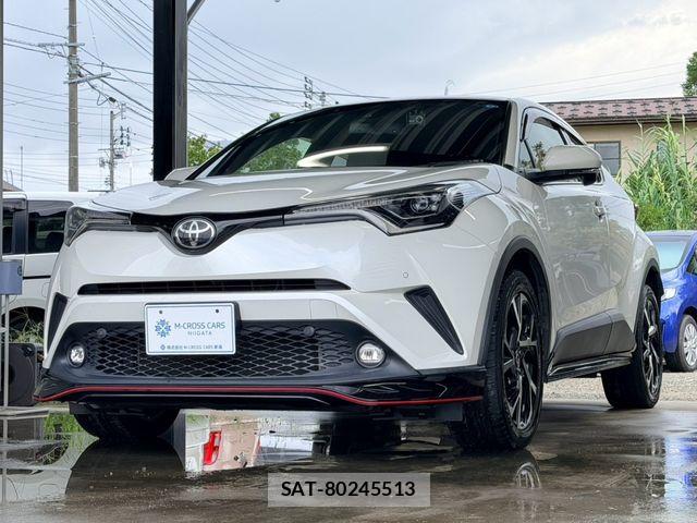 Toyota C-HR 2019-03 8828221-2
