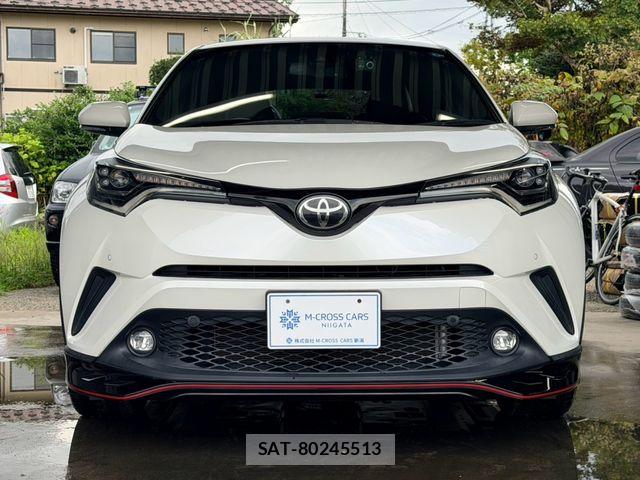 Toyota C-HR 2019-03 8828221-5