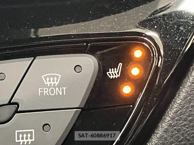 Toyota C-HR 2018-07 8870637-16
