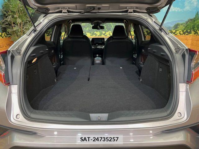 Toyota C-HR 2019-03 8879081-10