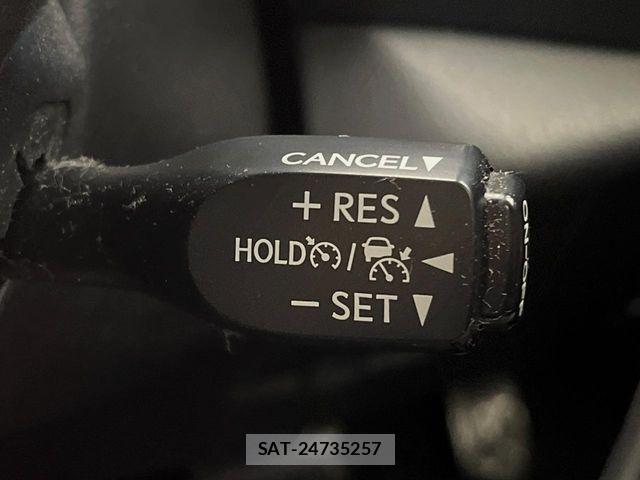 Toyota C-HR 2019-03 8879081-3