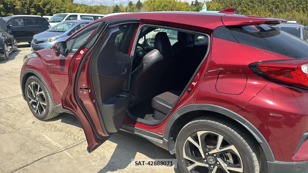 Toyota C-HR 2017 6634474-9