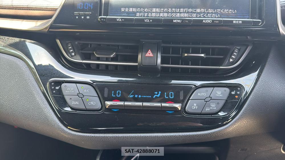 Toyota C-HR 2017 6634474-15