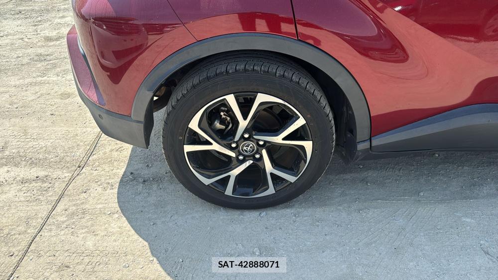 Toyota C-HR 2017 6634474-22