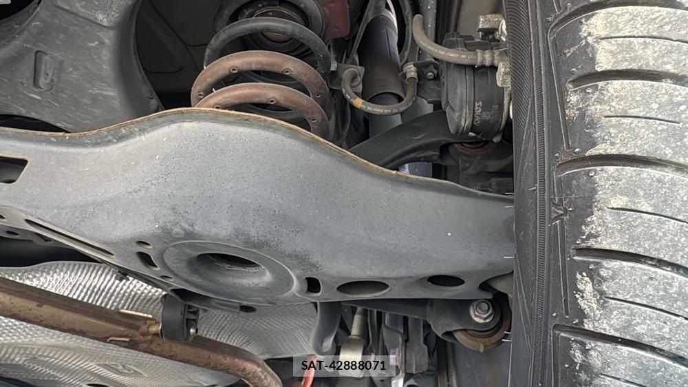 Toyota C-HR 2017 6634474-27