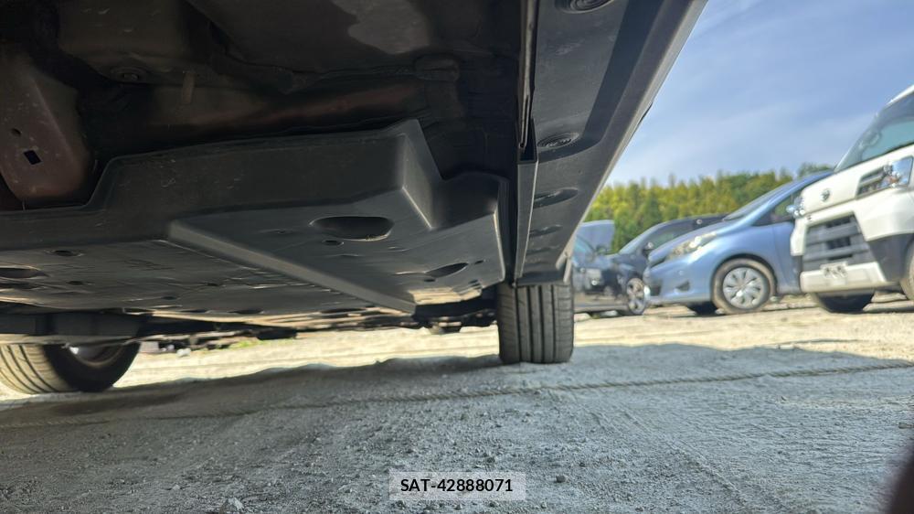 Toyota C-HR 2017 6634474-29