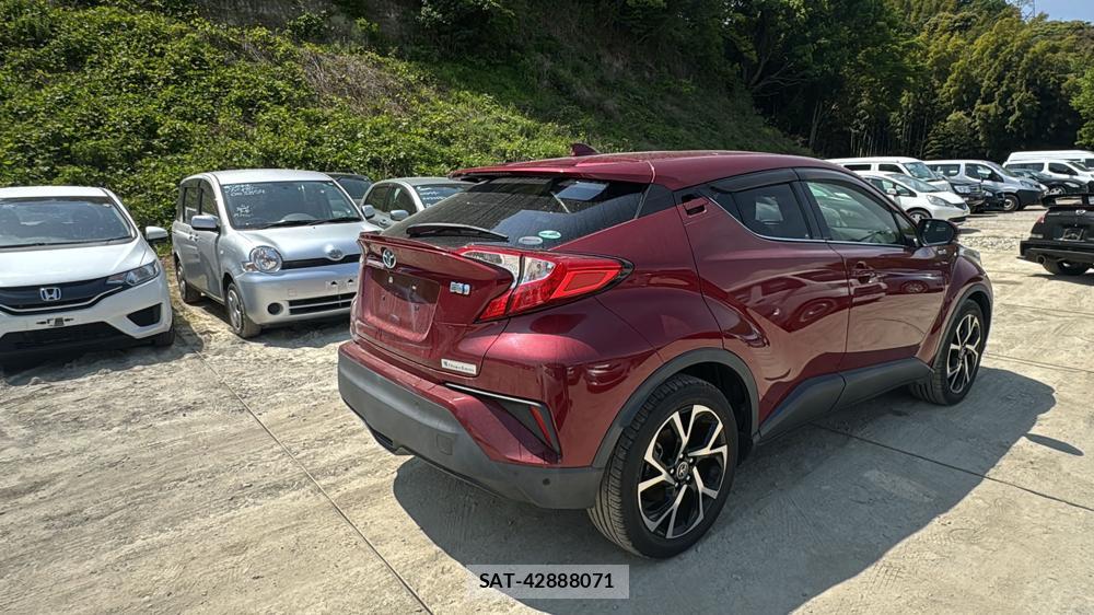 Toyota C-HR 2017 6634474-4