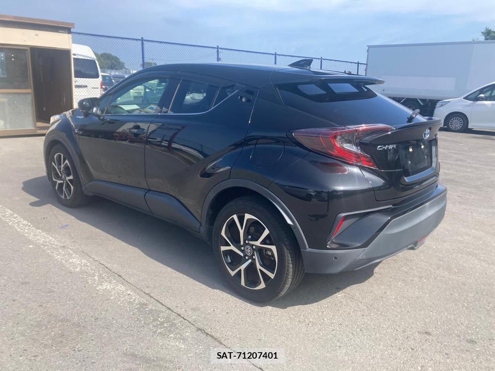 Toyota C-HR 2017 1305395-2