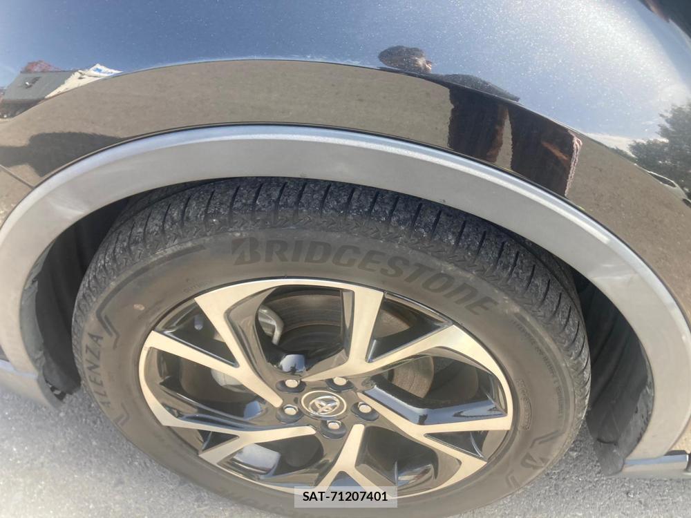 Toyota C-HR 2017 1305395-33
