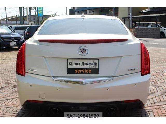 Cadillac ATS 2014-04 8335159-4