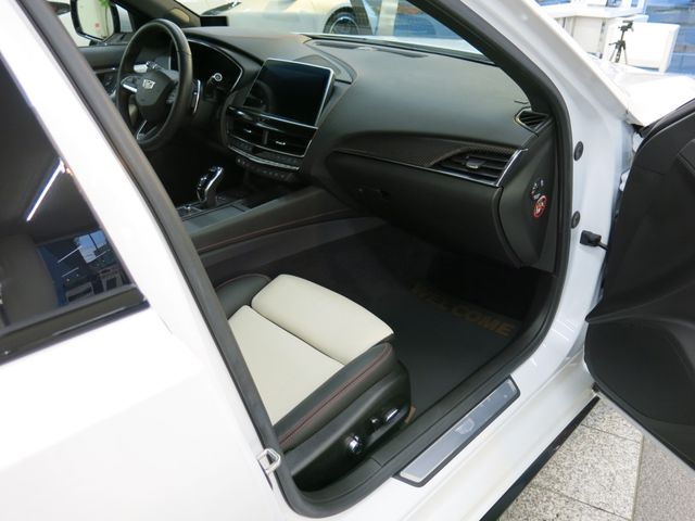 Cadillac CT5 2022-05 474482-20