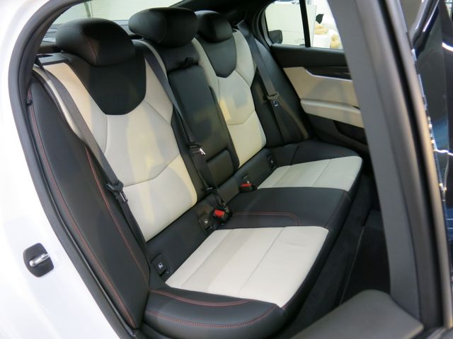 Cadillac CT5 2022-05 474482-27
