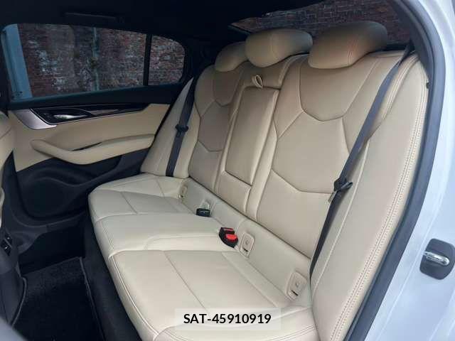 Cadillac CT5 2022-06 7215664-9