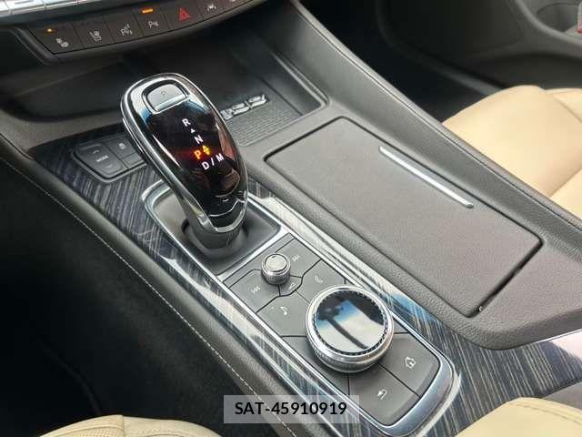 Cadillac CT5 2022-06 7215664-15