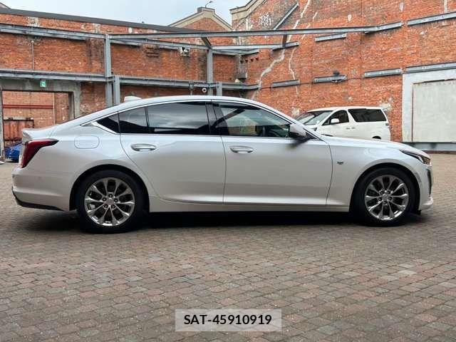 Cadillac CT5 2022-06 7215664-6