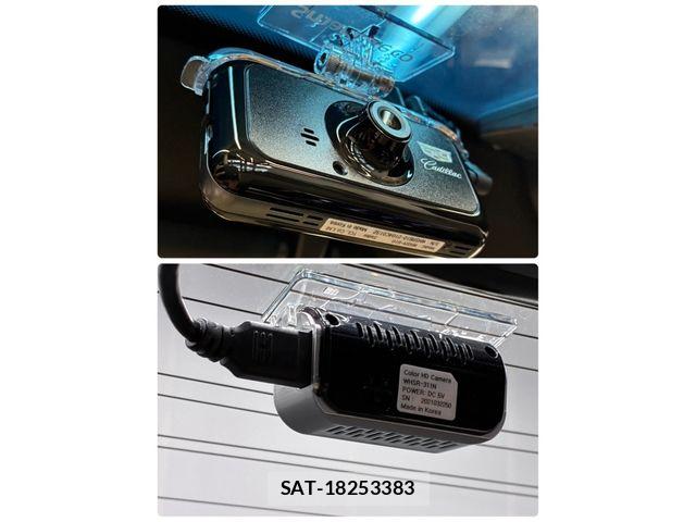 Cadillac CT5 2021-07 8523859-5