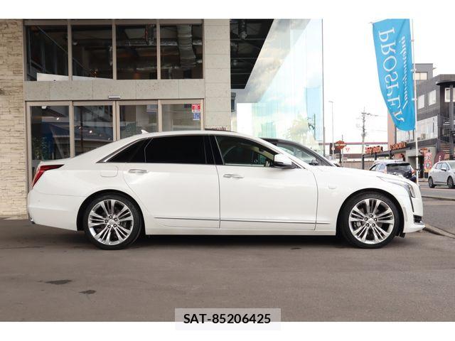 Cadillac CT6 2019-06 6242540-3