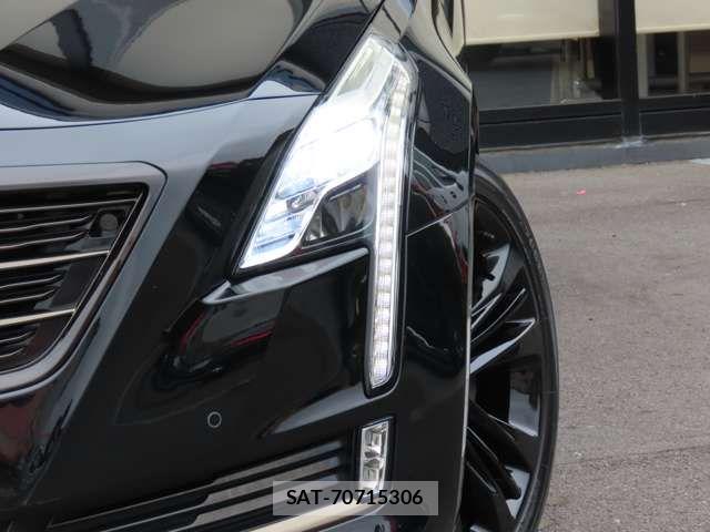 Cadillac CT6 2016-10 7215665-17