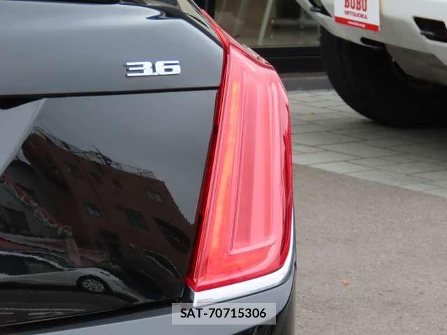 Cadillac CT6 2016-10 7215665-18