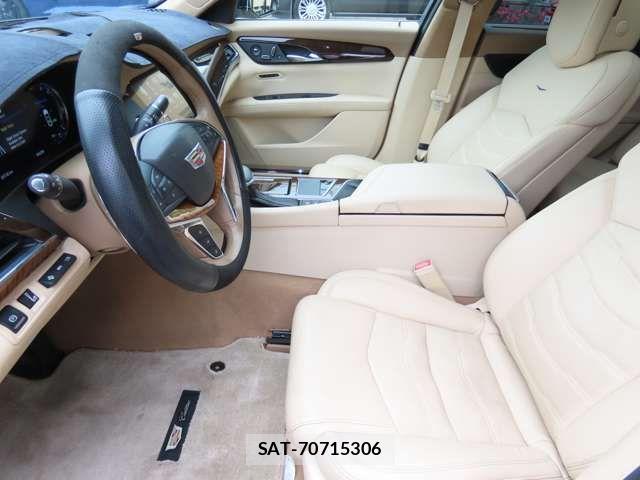 Cadillac CT6 2016-10 7215665-3