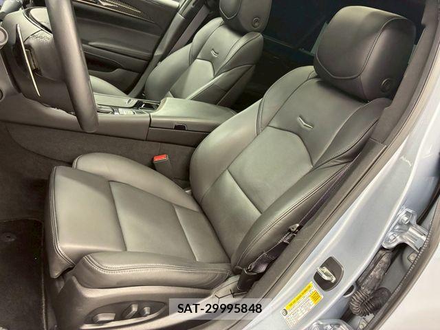 Cadillac CTS 2018-01 6814113-4