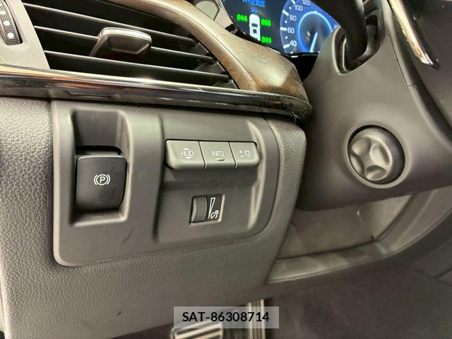 Cadillac CTS 2019-02 7215672-26