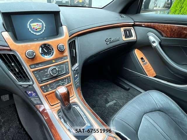 Cadillac CTS 2011-01 7357071-11