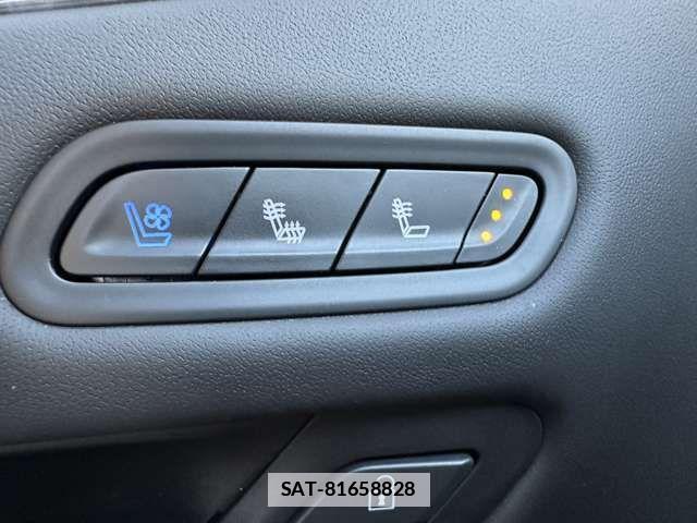Cadillac ESCALADE 2024-09 1267410-9