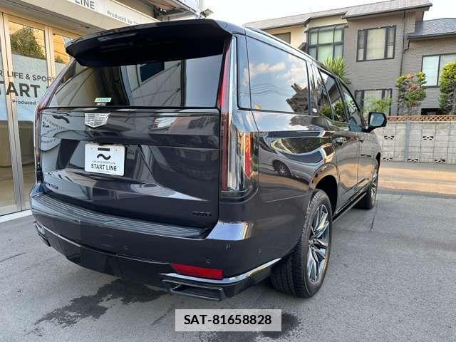 Cadillac ESCALADE 2024-09 1267410-14