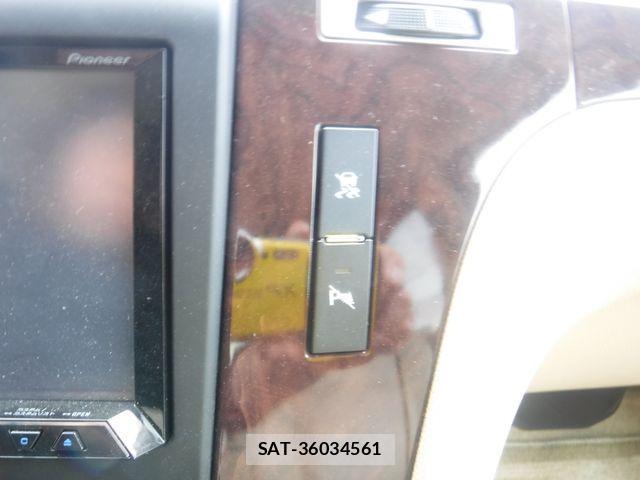 Cadillac ESCALADE 2013-12 1275426-21