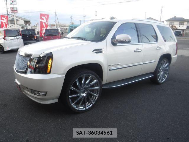 Cadillac ESCALADE 2013-12 1275426-3