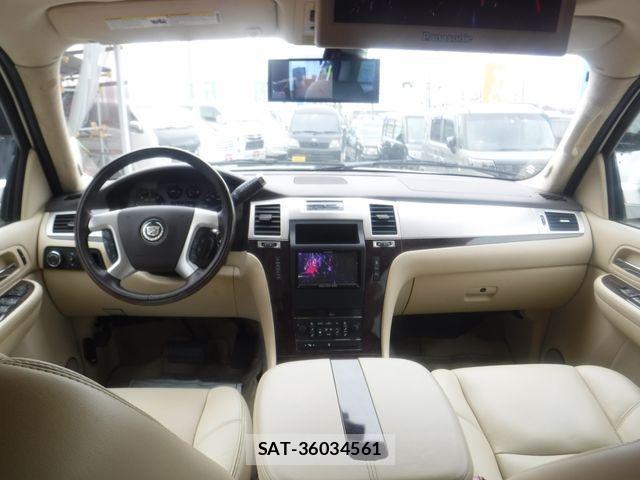 Cadillac ESCALADE 2013-12 1275426-8