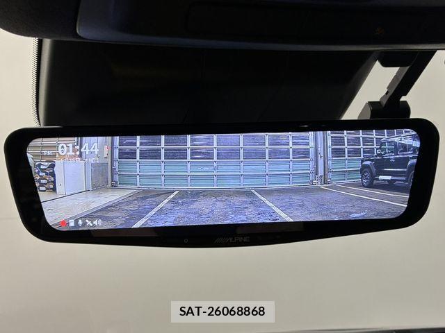 Cadillac ESCALADE 2024-08 2319169-27
