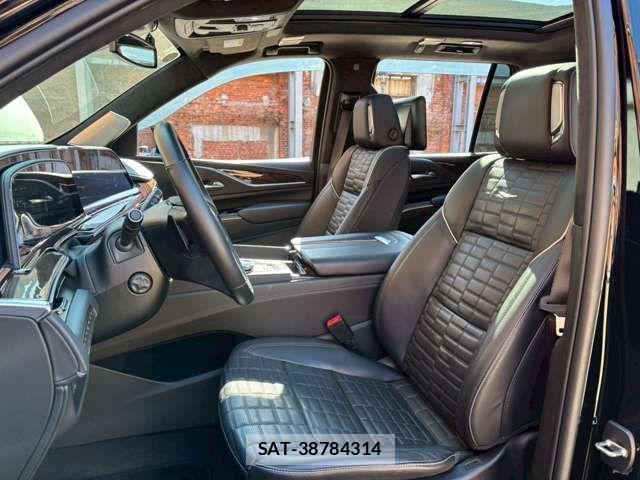 Cadillac ESCALADE 2023-01 2726748-16
