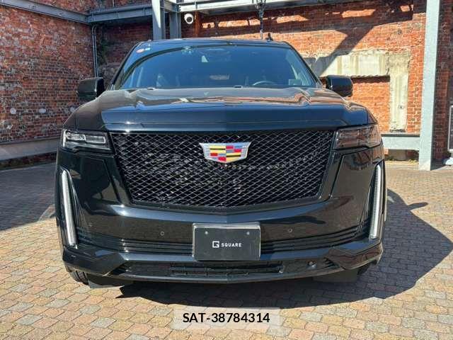Cadillac ESCALADE 2023-01 2726748-6