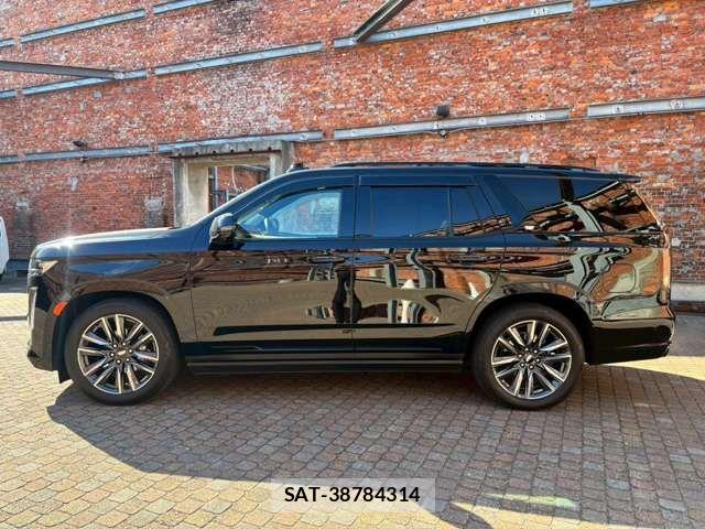Cadillac ESCALADE 2023-01 2726748-7