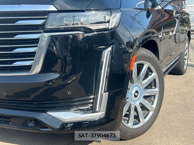 Cadillac ESCALADE 2022-12 4138650-9
