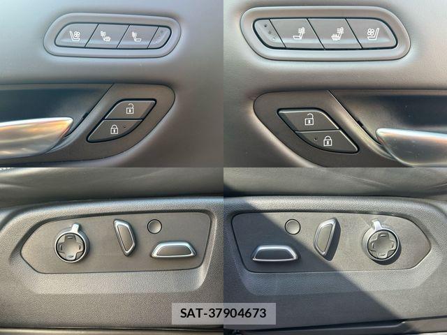Cadillac ESCALADE 2022-12 4138650-12