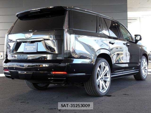 Cadillac ESCALADE 2025-05 4588292-2
