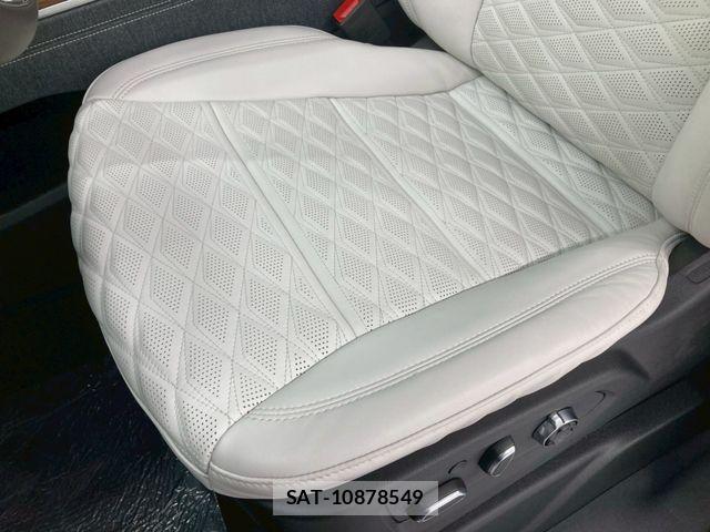 Cadillac ESCALADE 2025-12 4932250-22