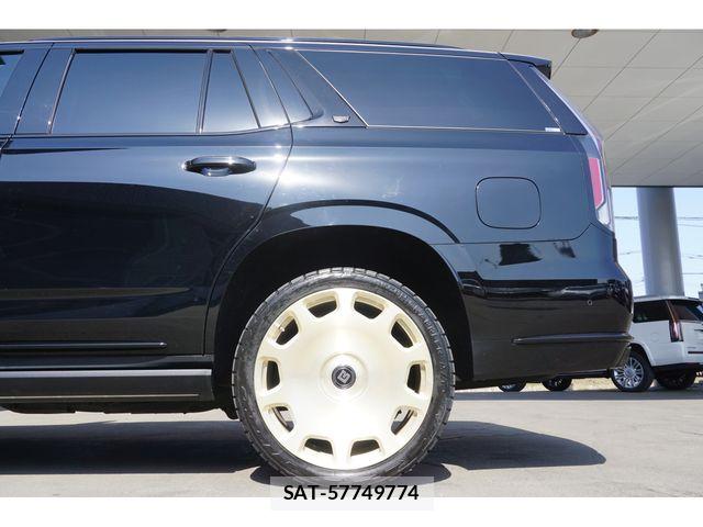 Cadillac ESCALADE 2021-07 6263352-18